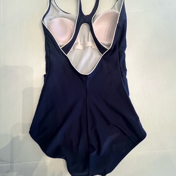 SPEEDO LADIES NAVY BLUE W/WHITE TRIM ONE-PIECE  BATHING SUIT. SIZE SMALL - Picture 4 of 8